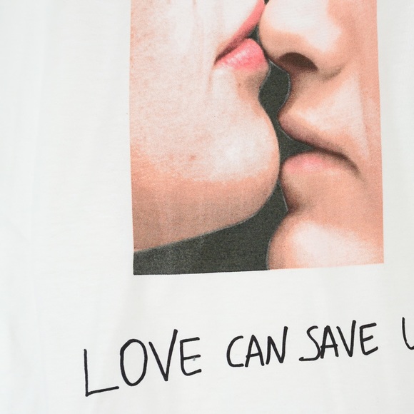 VANS Pride Otw Gallery SS II Sara Lorusso White T-Shirt NWT sz M - Picture 5 of 6